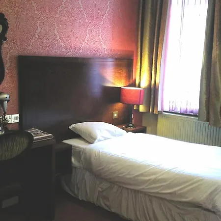 The Briar Rose Wetherspoon 3*
